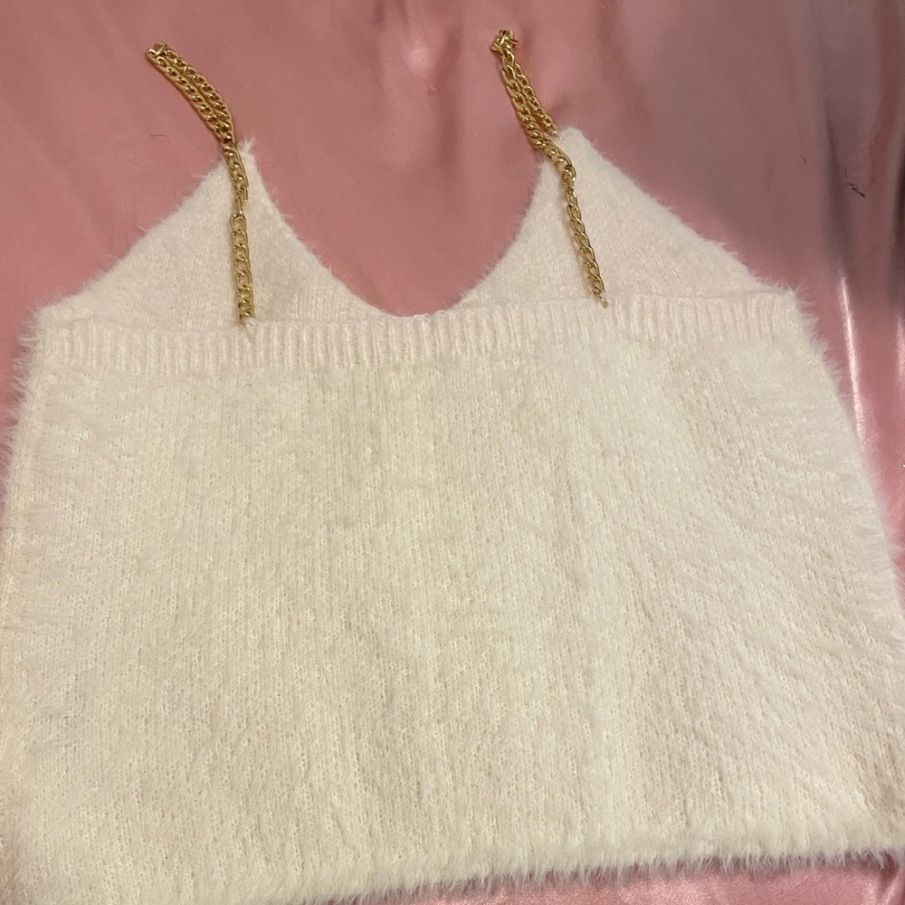 New Fuzzy Cream chain Link Tank Top - L
